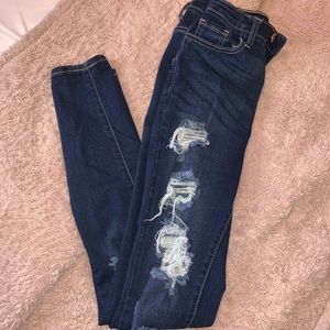 Fashion nova ripped blue jeans